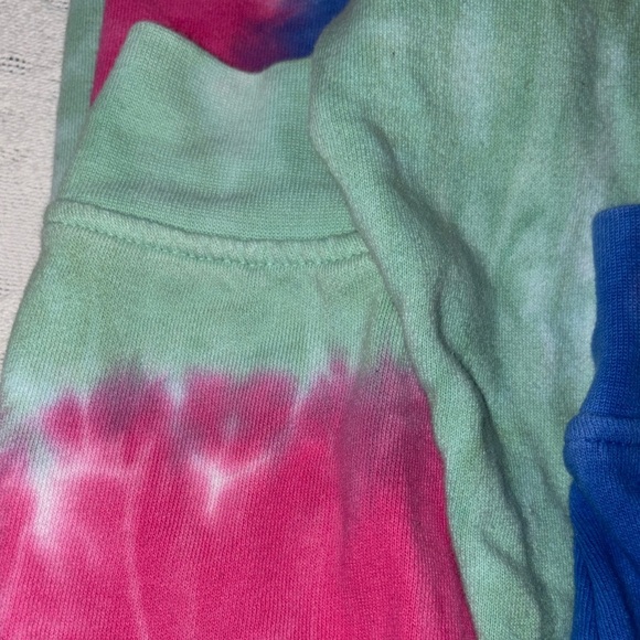 Gently Lived Vans Multicolor Tie-Dye Cropped Sweatshirt - Picture 8 of 9